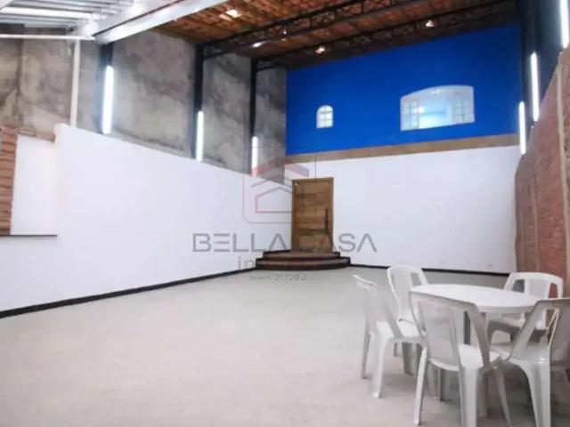 Casa / Sobrado para Locação em São Paulo/SP Vila Ema 3 Quartos