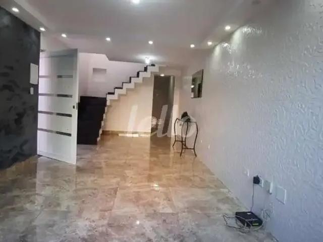 Casa / Sobrado para Locação em São Paulo/SP Vila Ema 3 Quartos