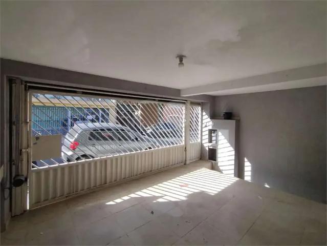Casa / Sobrado para Locação em São Paulo/SP Vila Ema 3 Quartos