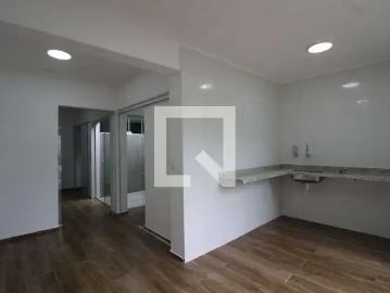 Casa / Sobrado para Locação em São Paulo/SP Vila Ema 2 Quartos