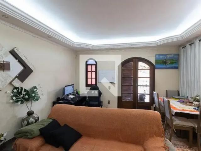 Casa / Sobrado para Locação em São Paulo/SP Vila Fidalgo 3 Quartos