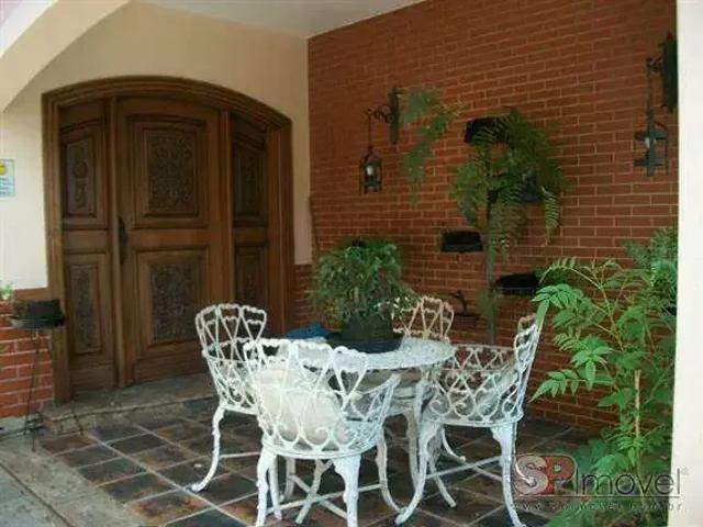 Casa / Sobrado para Locação em São Paulo/SP Vila Gomes Cardim 6 Quartos