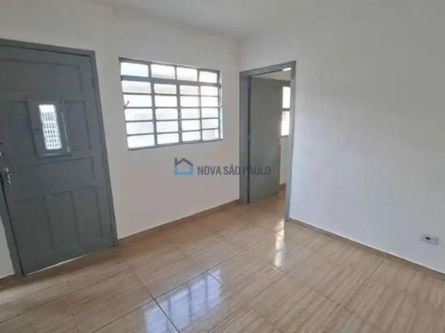 Casa / Sobrado para Locação em São Paulo/SP Vila Guarani 1 Quartos