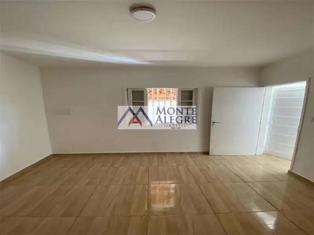 Casa / Sobrado para Locação em São Paulo/SP Vila Guarani 1 Quartos