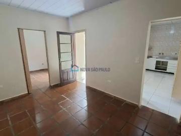 Casa / Sobrado para Locação em São Paulo/SP Vila Guarani 1 Quartos