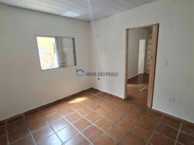 Casa / Sobrado para Locação em São Paulo/SP Vila Guarani 1 Quartos