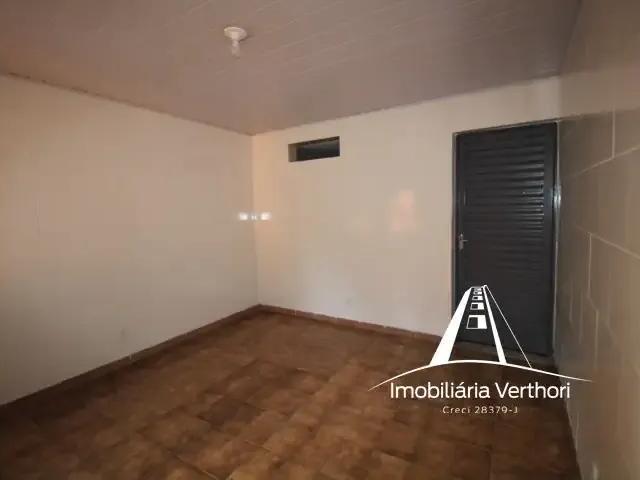 Casa / Sobrado para Locação em São Paulo/SP Vila Guarani 1 Quartos