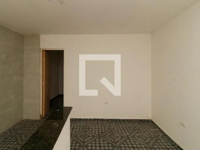 Casa / Sobrado para Locação em São Paulo/SP Vila Gustavo 1 Quartos