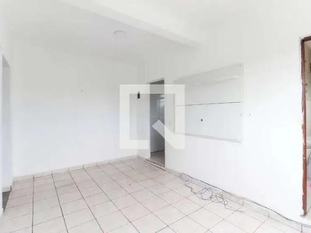 Casa / Sobrado para Locação em São Paulo/SP Vila Jacuí 2 Quartos