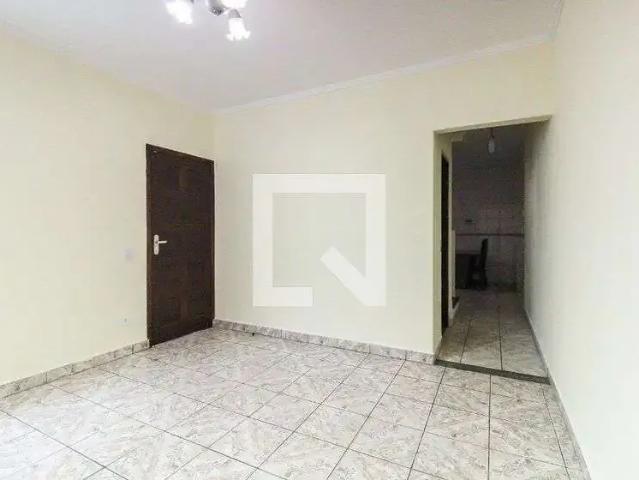 Casa / Sobrado para Locação em São Paulo/SP Vila Jacuí 2 Quartos