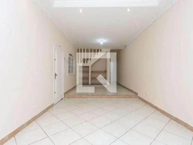 Casa / Sobrado para Locação em São Paulo/SP Vila Jacuí 3 Quartos
