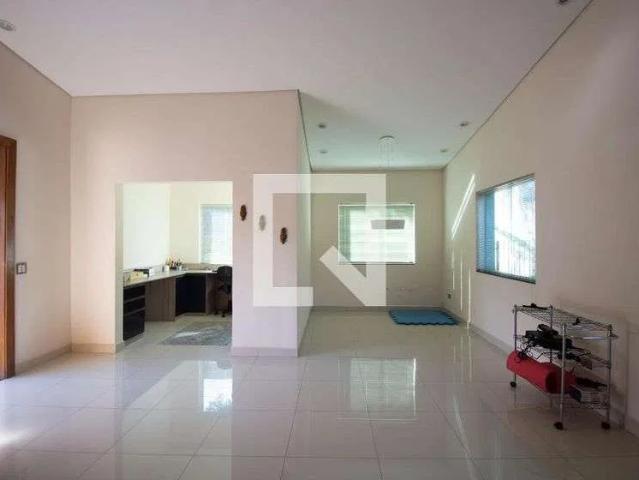 Casa / Sobrado para Locação em São Paulo/SP Vila Jacuí 3 Quartos