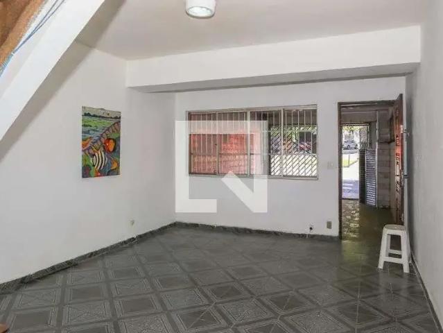 Casa / Sobrado para Locação em São Paulo/SP Vila Leopoldina 2 Quartos