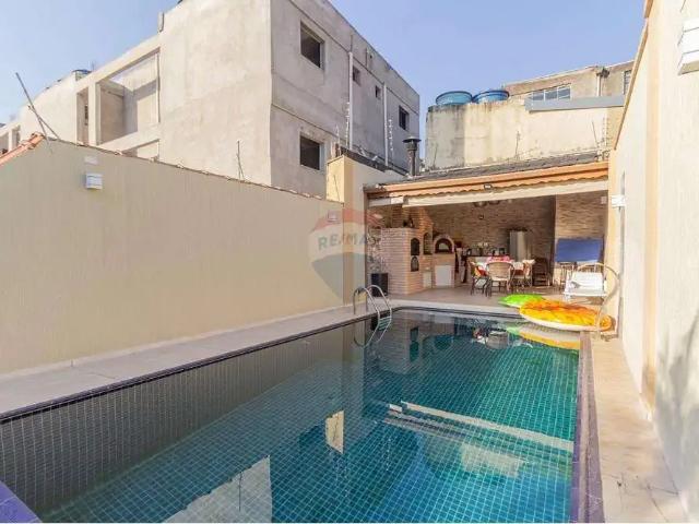 Casa / Sobrado para Locação em São Paulo/SP Vila Mangalot 4 Quartos