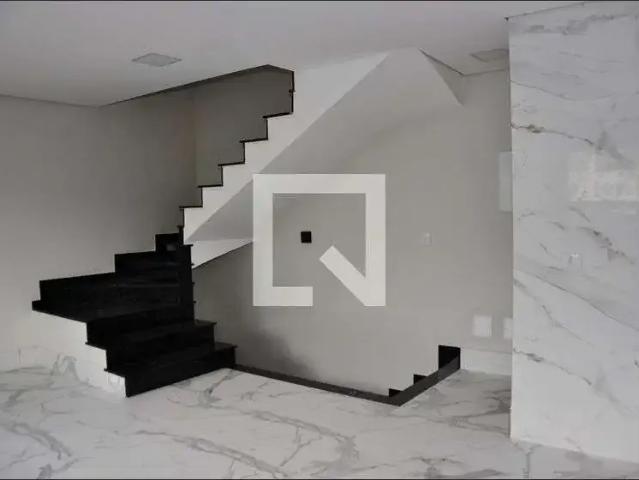 Casa / Sobrado para Locação em São Paulo/SP Vila Mangalot 2 Quartos