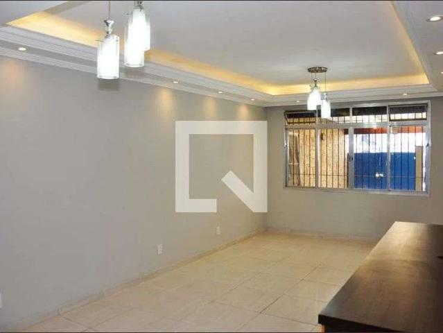 Casa / Sobrado para Locação em São Paulo/SP Vila Mangalot 3 Quartos