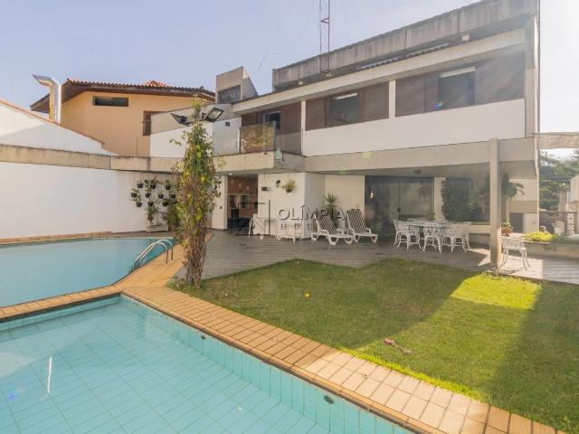 Casa / Sobrado para Locação em São Paulo/SP Vila Madalena 5 Quartos