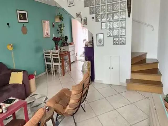 Casa / Sobrado para Locação em São Paulo/SP Vila Madalena 2 Quartos