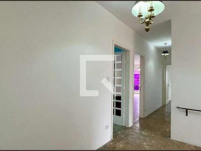 Casa / Sobrado para Locação em São Paulo/SP Vila Madalena 3 Quartos