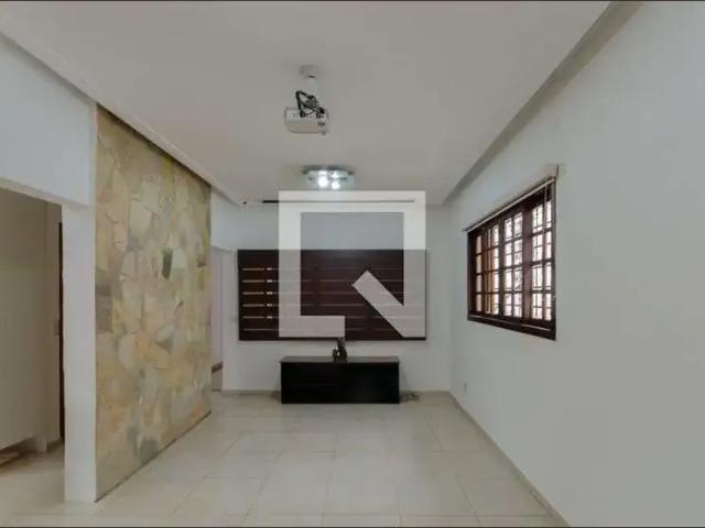 Casa / Sobrado para Locação em São Paulo/SP Vila Mariana 3 Quartos