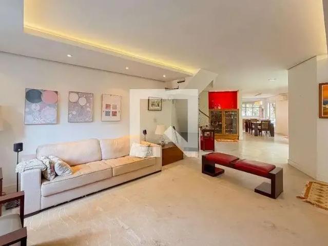 Casa / Sobrado para Locação em São Paulo/SP Vila Mariana 3 Quartos