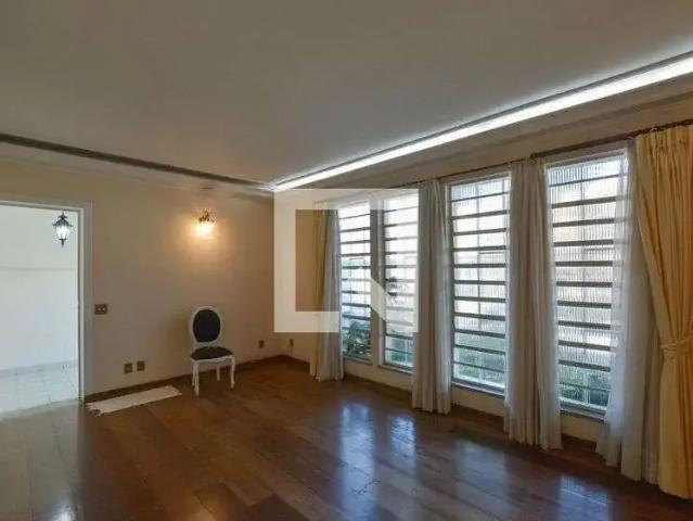 Casa / Sobrado para Locação em São Paulo/SP Vila Mariana 4 Quartos