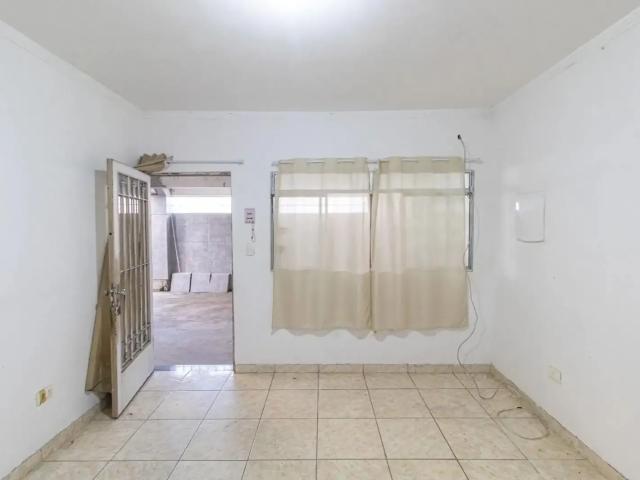Casa / Sobrado para Locação em São Paulo/SP Vila Marieta 3 Quartos