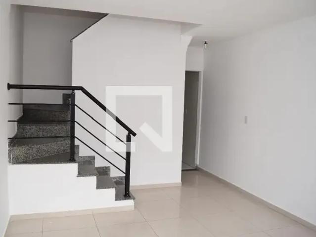Casa / Sobrado para Locação em São Paulo/SP Vila Matilde 2 Quartos