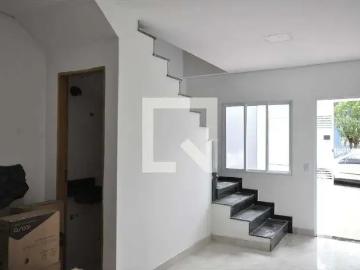 Casa / Sobrado para Locação em São Paulo/SP Vila Mazzei 3 Quartos