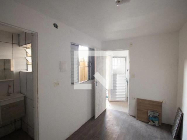 Casa / Sobrado para Locação em São Paulo/SP Vila Mazzei 1 Quartos