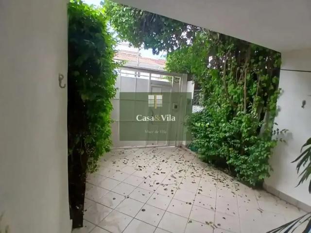 Casa / Sobrado para Locação em São Paulo/SP Vila Nova Conceição 3 Quartos