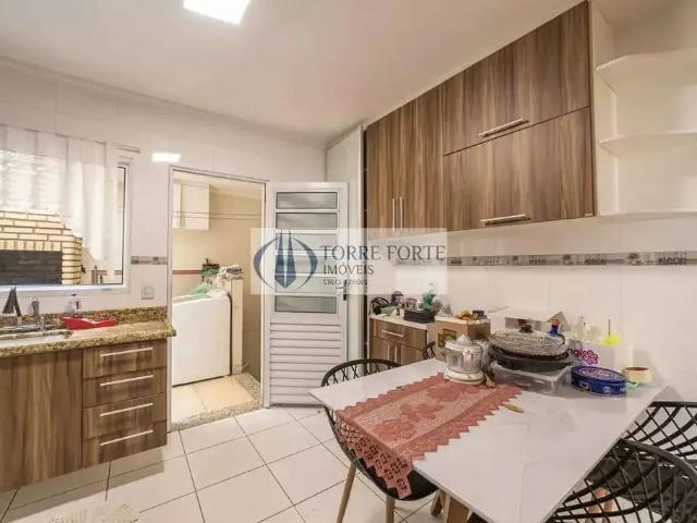 Casa / Sobrado para Locação em São Paulo/SP Vila Nova Savoia 3 Quartos
