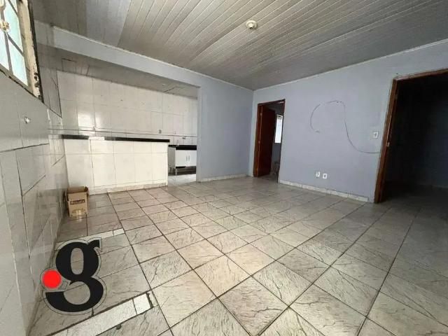 Casa / Sobrado para Locação em São Paulo/SP Vila Paranaguá 2 Quartos