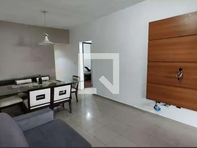 Casa / Sobrado para Locação em São Paulo/SP Vila Pedroso 4 Quartos