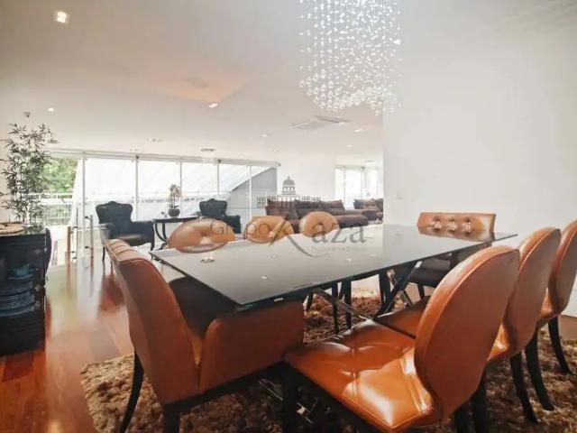 Casa / Sobrado para Locação em São Paulo/SP Vila Progredior 4 Quartos