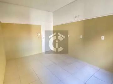 Praça Três de Setembro - Garagem, Churrasqueira