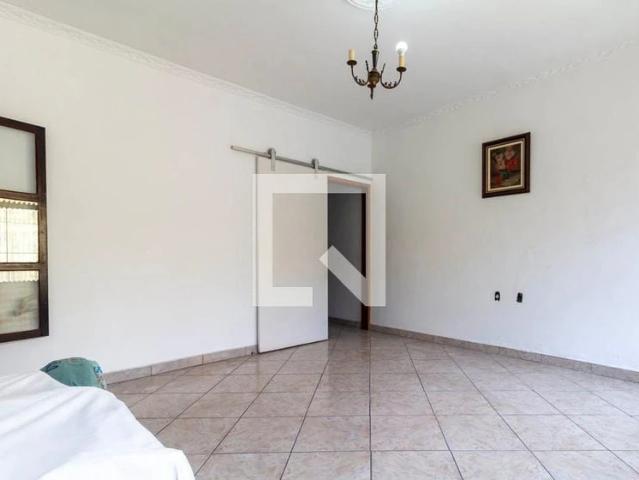 Casa / Sobrado para Locação em São Paulo/SP Vila Ré 1 Quartos