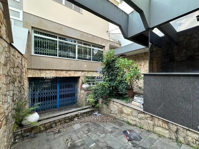 Casa / Sobrado para Locação em São Paulo/SP Vila Regente Feijó 5 Quartos