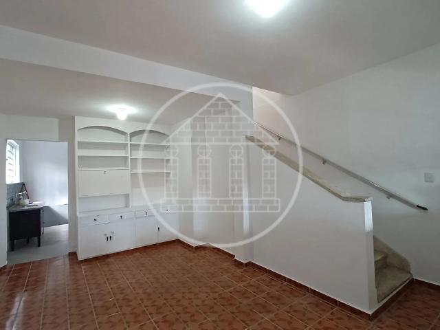 Casa / Sobrado para Locação em São Paulo/SP Vila Romano 2 Quartos