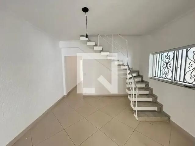 Casa / Sobrado para Locação em São Paulo/SP Vila Romana 4 Quartos
