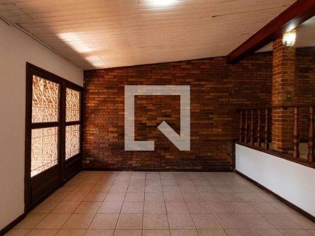 Casa / Sobrado para Locação em São Paulo/SP Vila Romana 4 Quartos