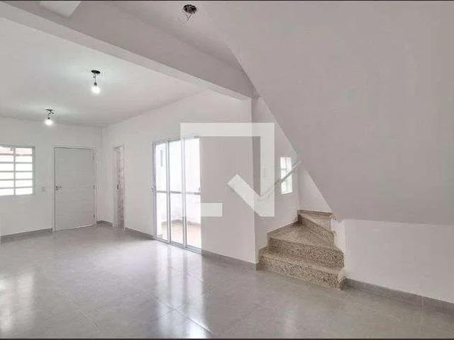 Casa / Sobrado para Locação em São Paulo/SP Vila Romana 4 Quartos