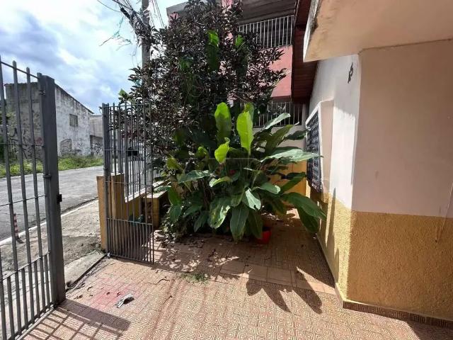 Casa / Sobrado para Locação em São Paulo/SP Vila Romero 3 Quartos