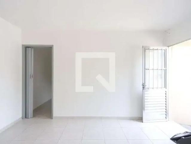 Casa / Sobrado para Locação em São Paulo/SP Vila Roque 1 Quartos
