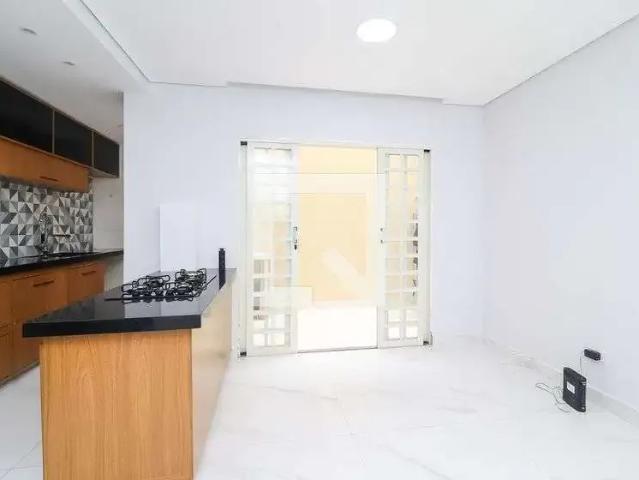 Casa / Sobrado para Locação em São Paulo/SP Vila Rosária 1 Quartos