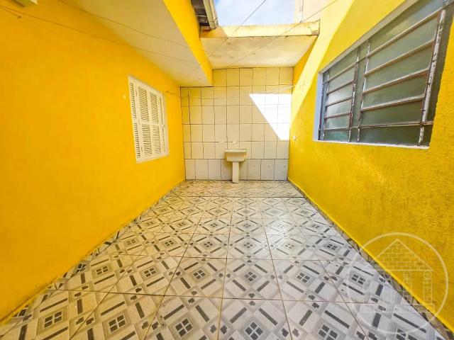 Casa / Sobrado para Locação em São Paulo/SP Vila Roschel 3 Quartos