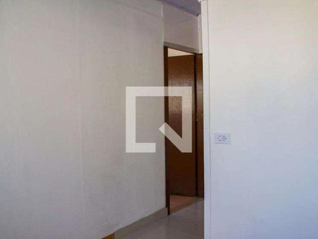 Casa / Sobrado para Locação em São Paulo/SP Vila Santa Clara 1 Quartos