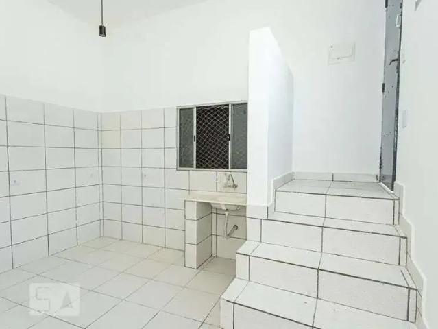 Casa / Sobrado para Locação em São Paulo/SP Vila Santa Maria 1 Quartos