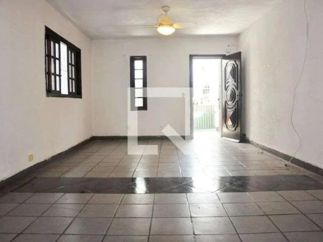 Casa / Sobrado para Locação em São Paulo/SP Vila Santista 2 Quartos