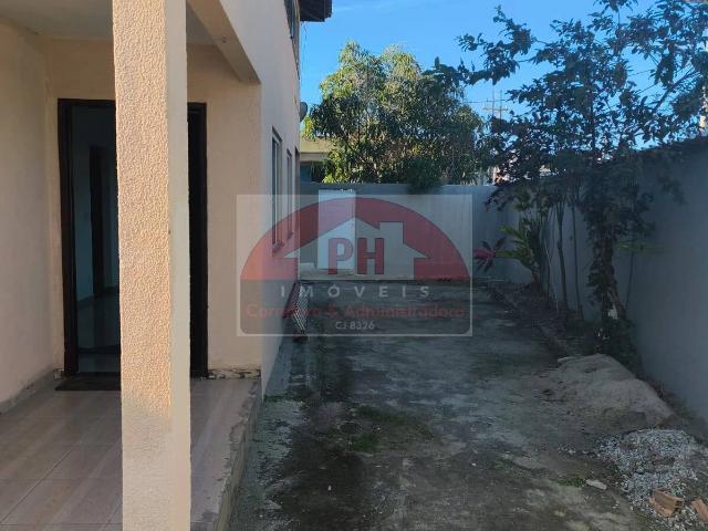 Casa / Sobrado para Locação em São Pedro da Aldeia/RJ Nova São Pedro 2 Quartos